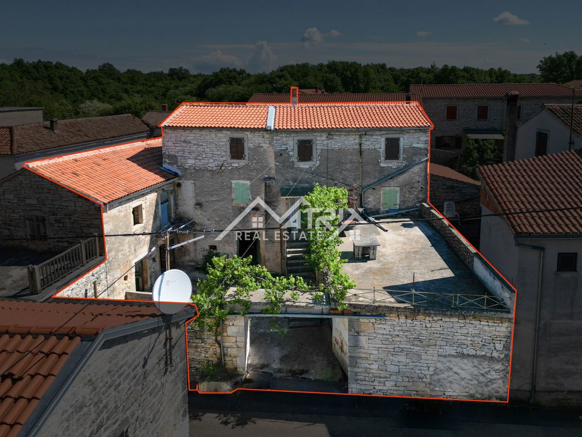 Poreč – Kamnita hiša v mirni istrski vasici