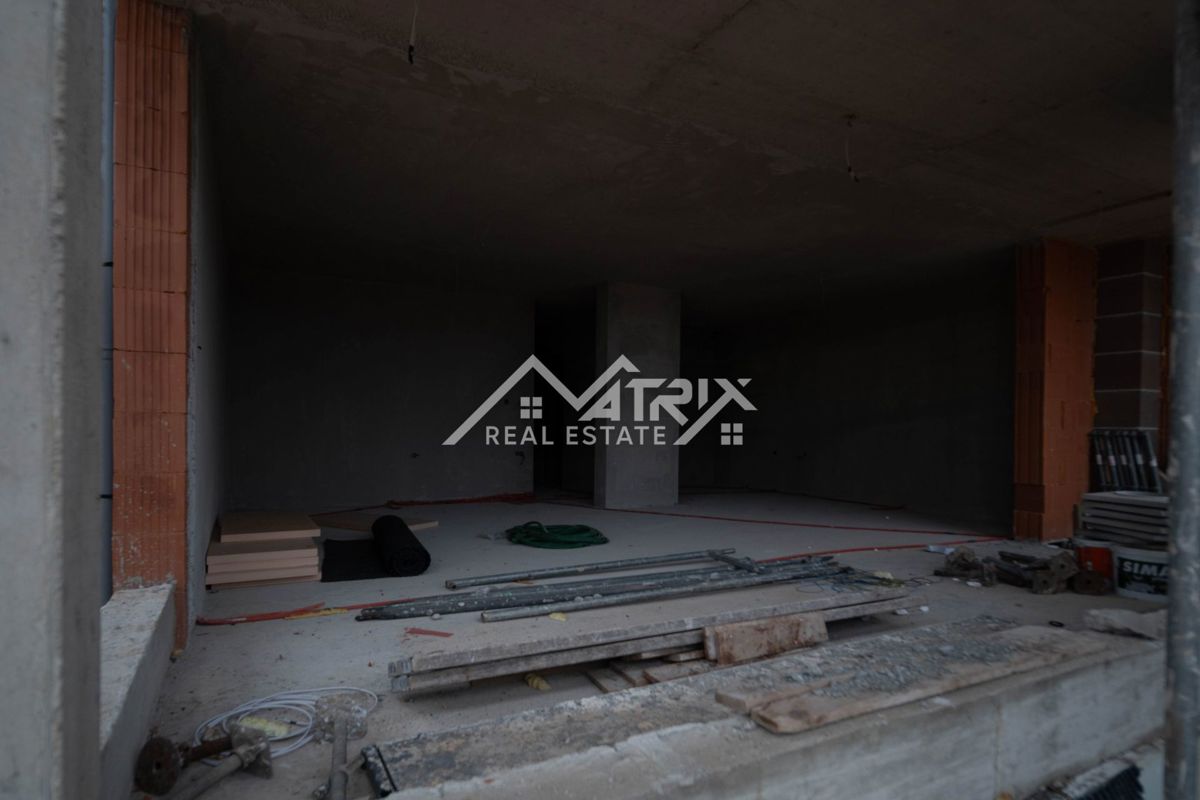 Pula, enosobna stanovanja z ložo 54–55 m²