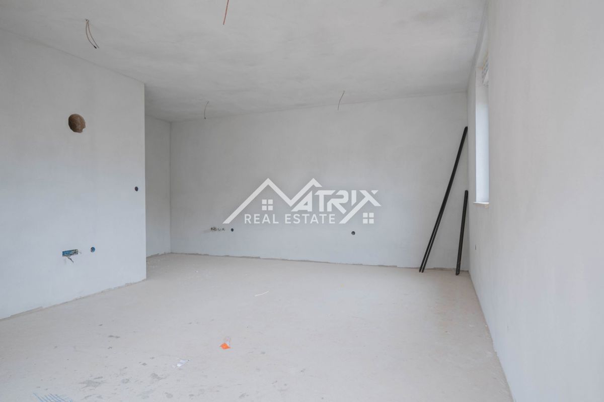 Pula, enosobna stanovanja z ložo 54–55 m²