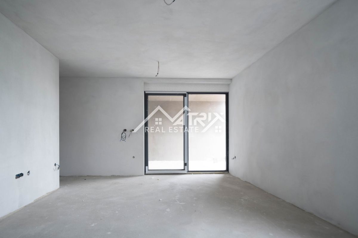 Pula, enosobna stanovanja z ložo 54–55 m²