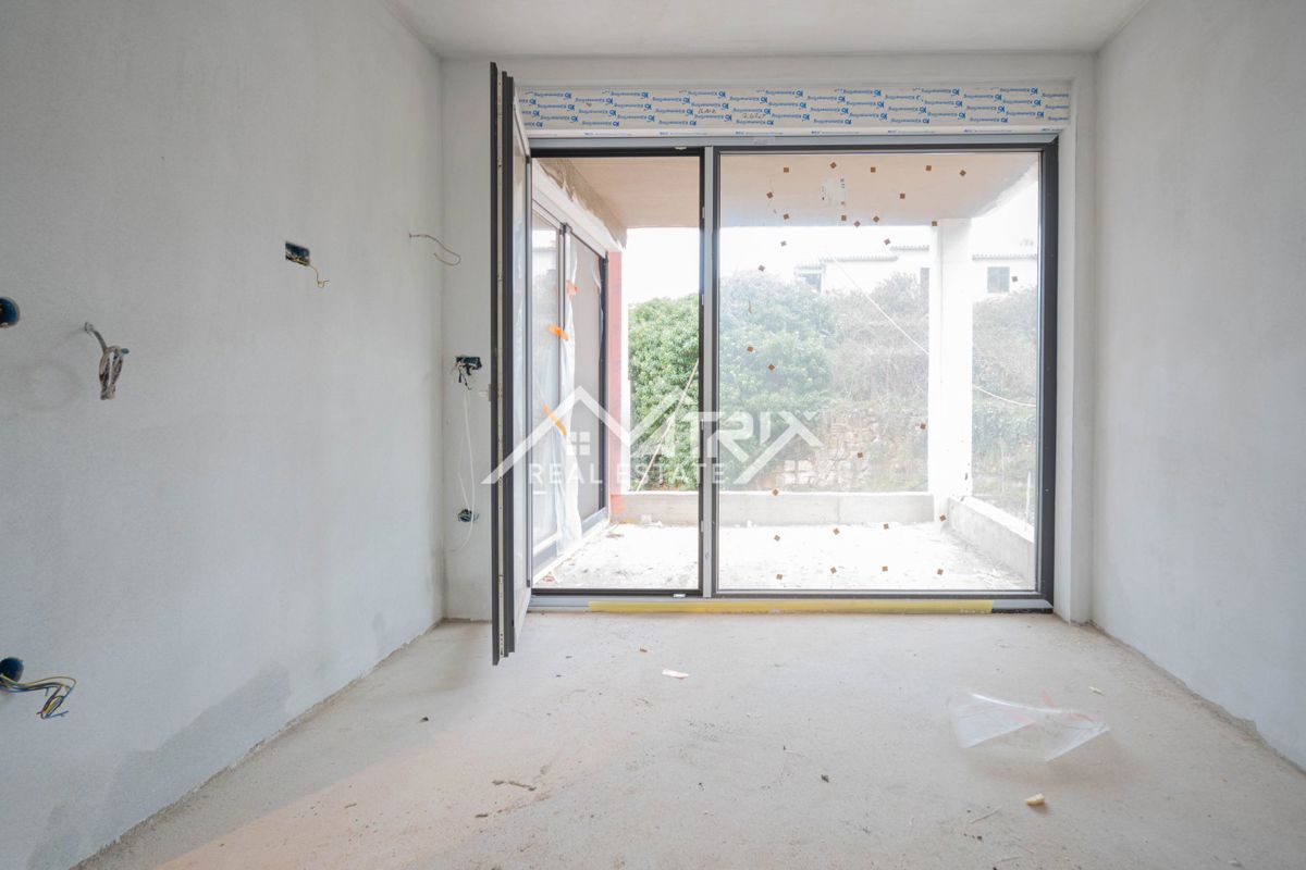 Pula, enosobna stanovanja z ložo 54–55 m²