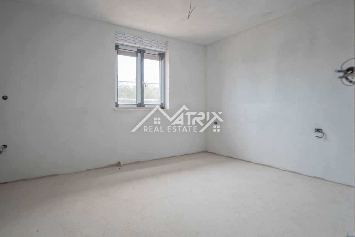 Pula, enosobna stanovanja z ložo 54–55 m²