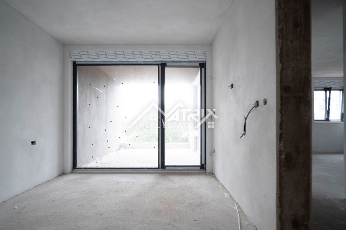 Pula, enosobna stanovanja z ložo 54–55 m²