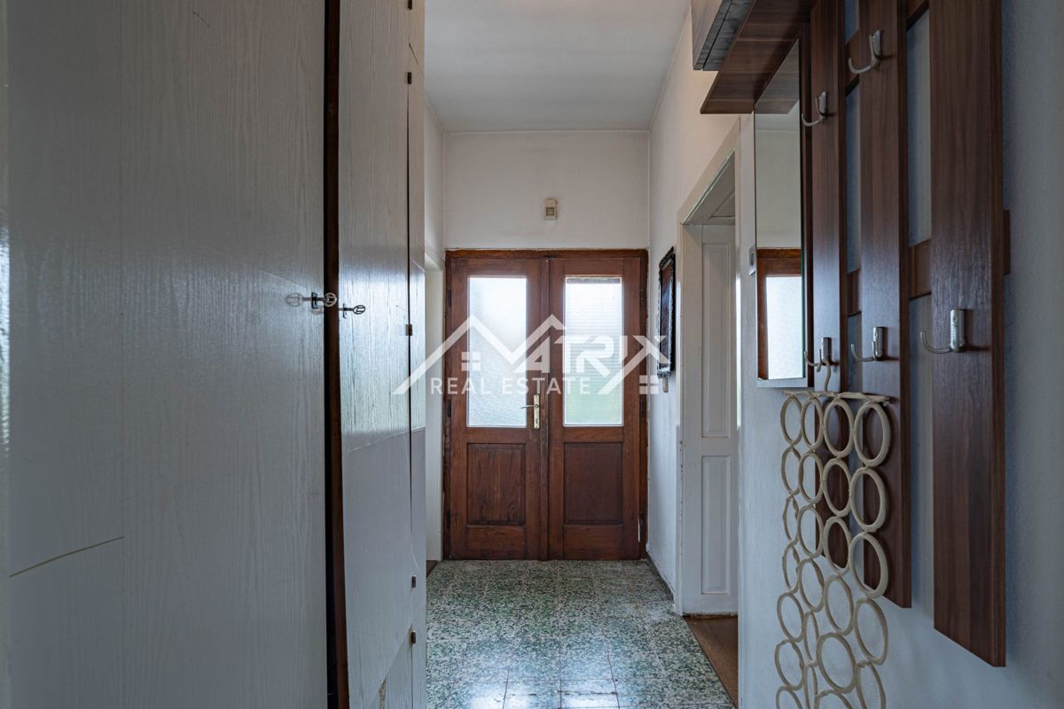 Hiša Beli Manastir, 160m2