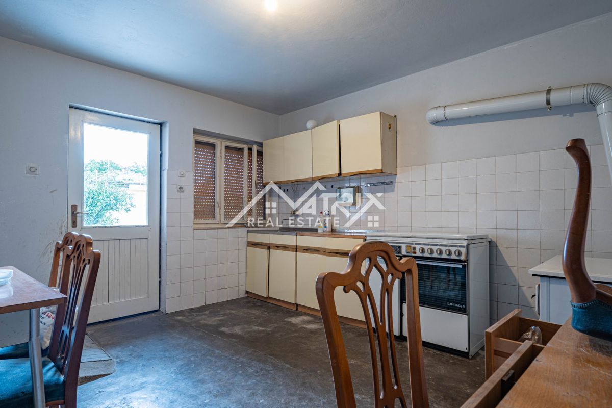 Hiša Beli Manastir, 160m2