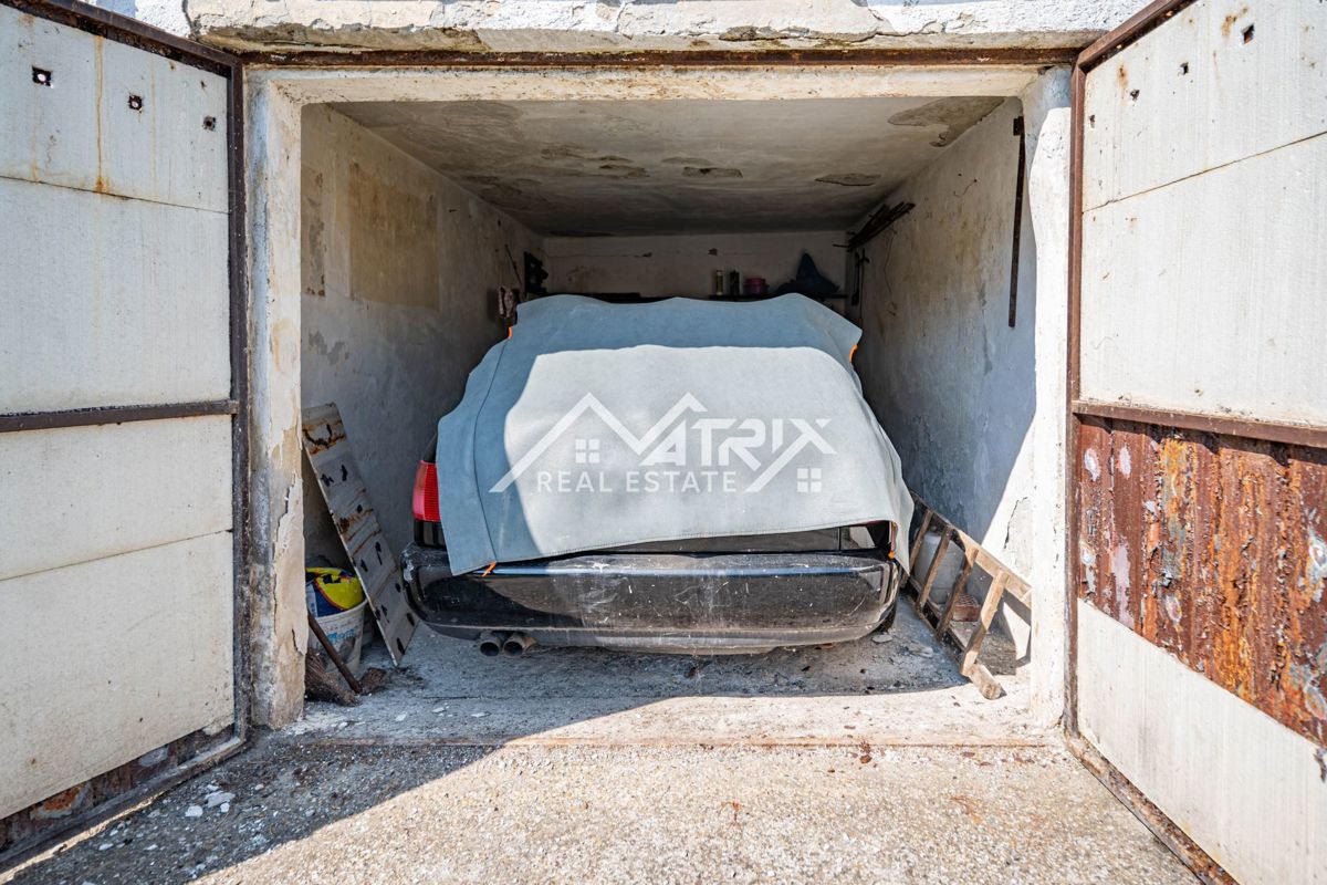 Garaža Osijek, 15m2