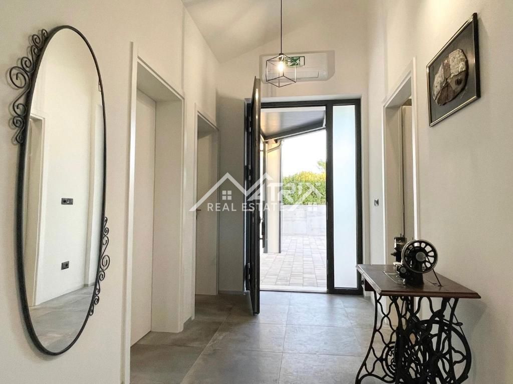 Grožnjan okolica, enonadstropna hiša s panoramskim razgledom