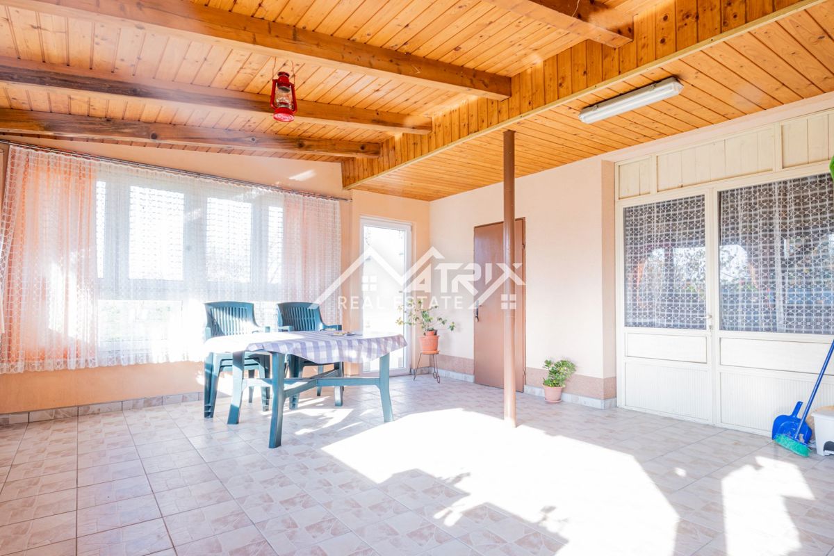 Hiša Semeljci, 133m2