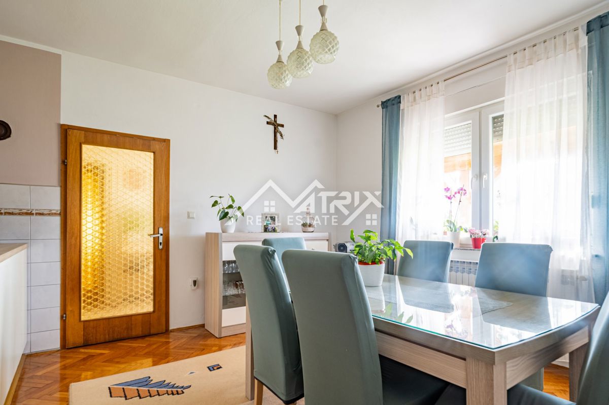 Hiša Semeljci, 133m2