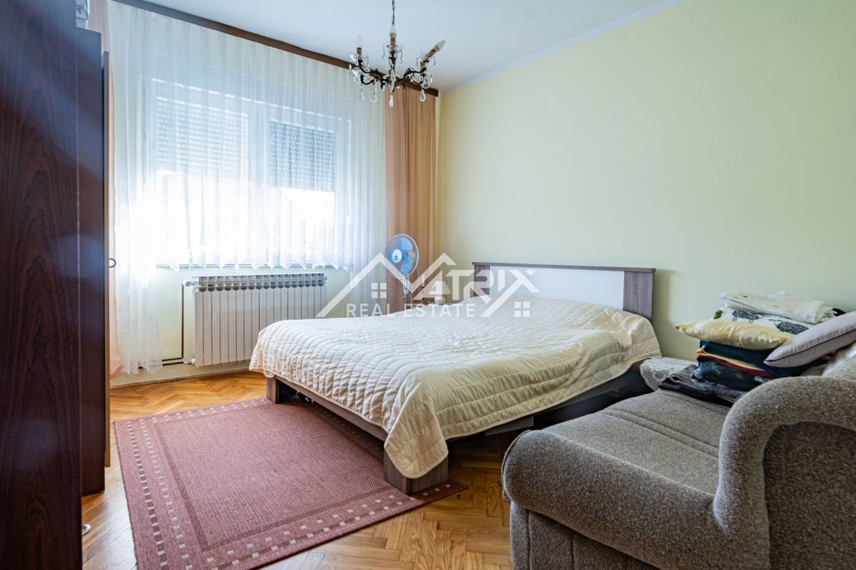 Hiša Semeljci, 133m2