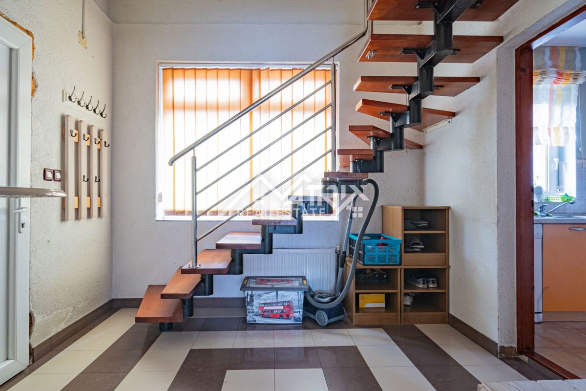 Hiša Centar, Vukovar, 240m2