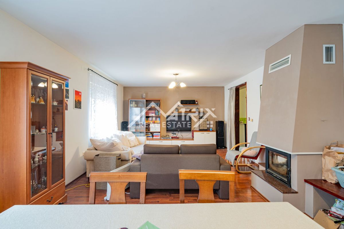 Hiša Centar, Vukovar, 240m2