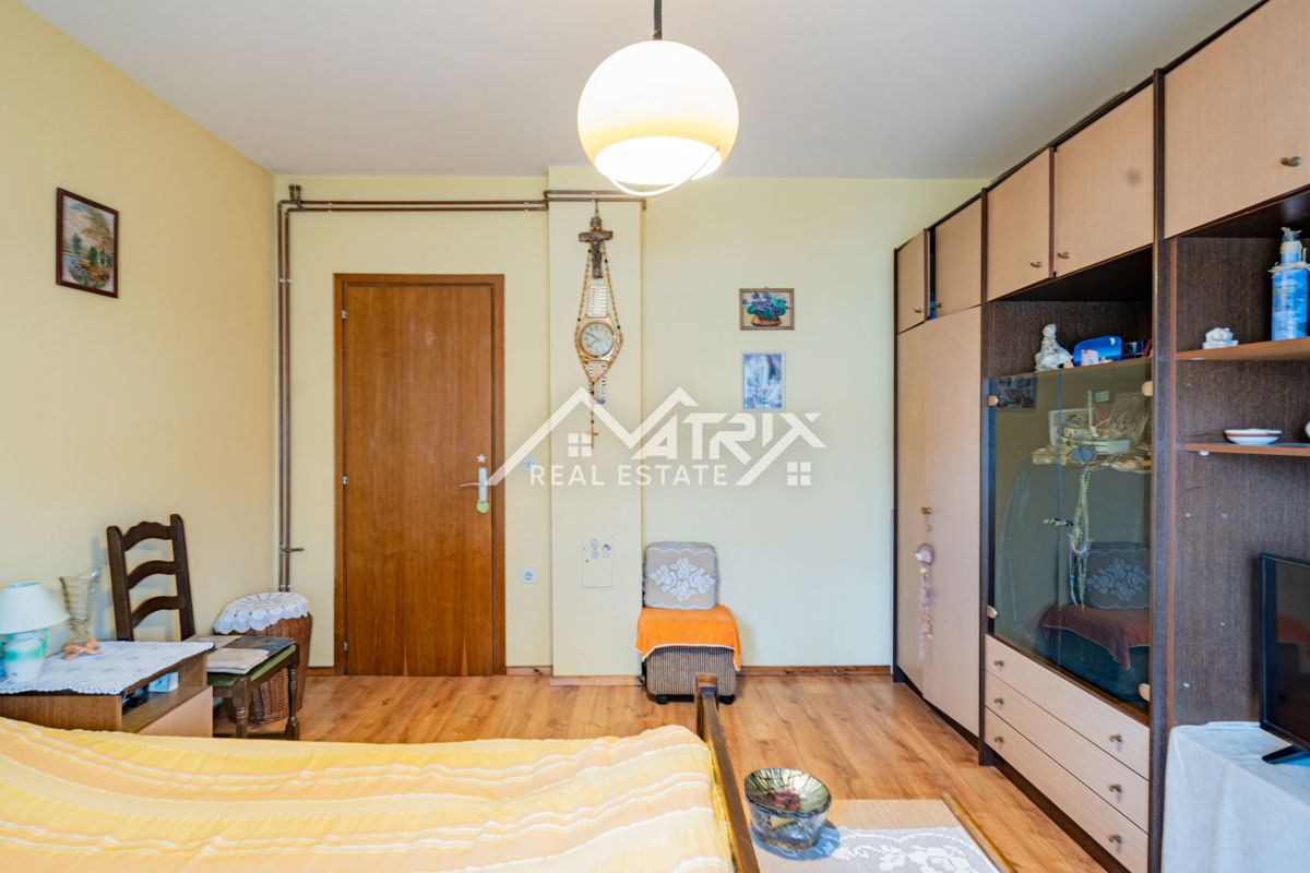 Hiša Valpovo, 117m2