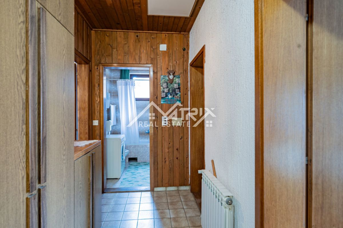 Hiša Valpovo, 117m2