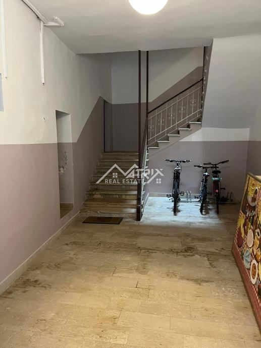 Poreč, stanovanje z dvema spalnicama v središču starega mestnega jedra