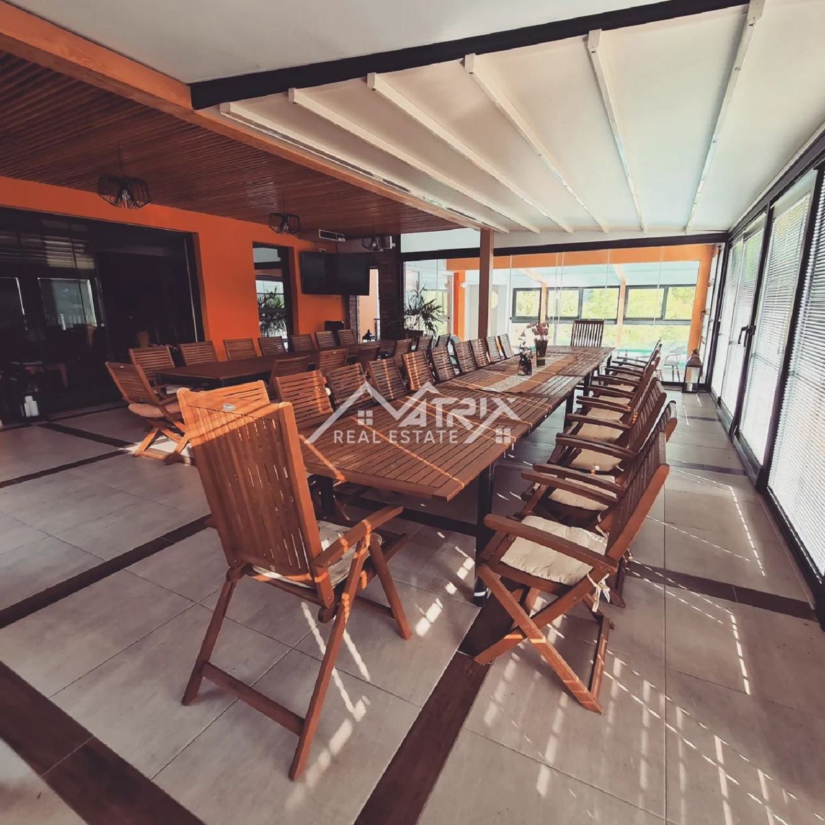 Hiša Marinci, Nuštar, 558m2