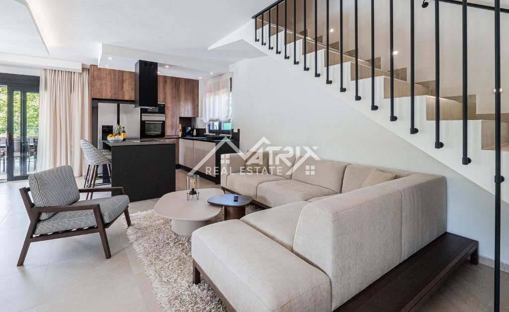 Poreč, Luksuzna vila z bazenom in 4 spalnice v bližini morja