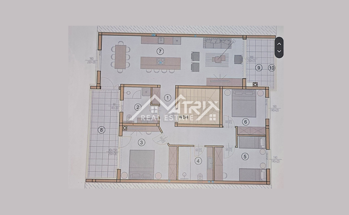 Pulj, kakovostno trisobno stanovanje z ložami, shrambo in 2 parkirnima mestoma