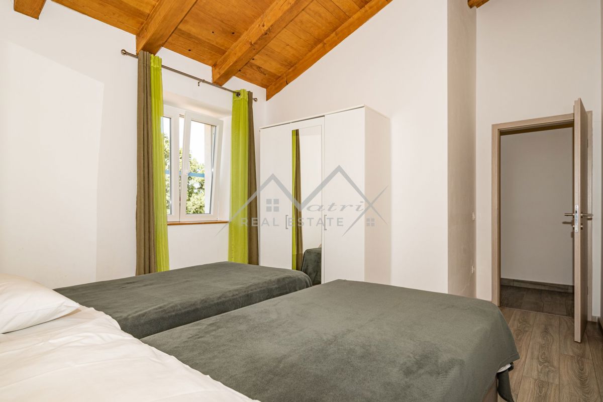 Hiša Stranići kod Lovreča, Sveti Lovreč, 307,50m2