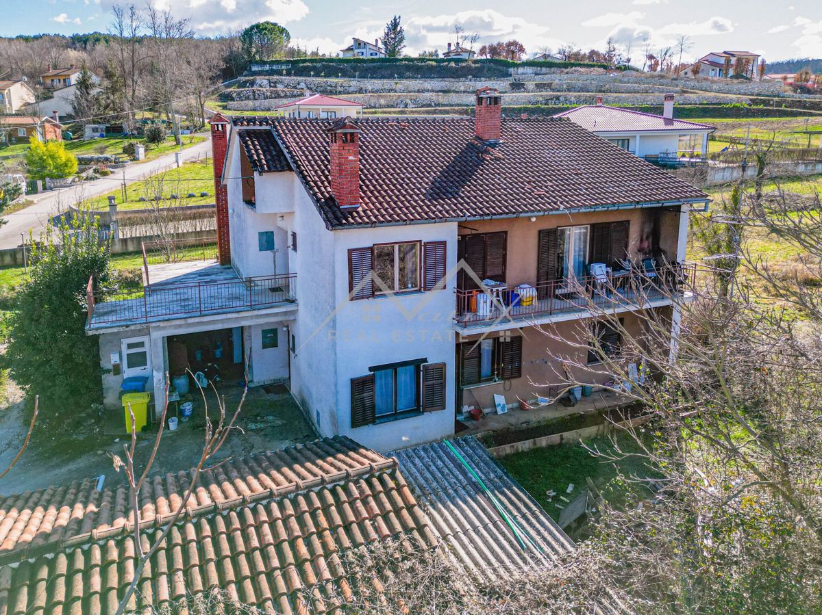 Hiša Kaštel, Pazin, 284m2