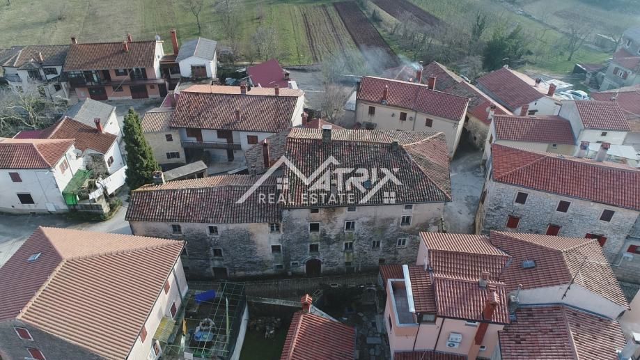 Žminj center – Hiša s projektom za obnovo