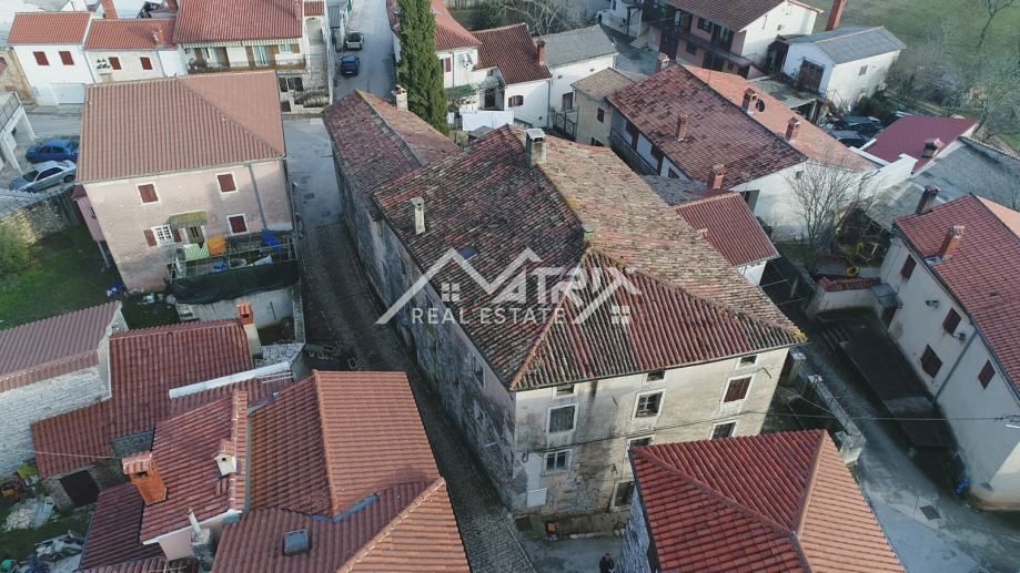 Žminj center – Hiša s projektom za obnovo