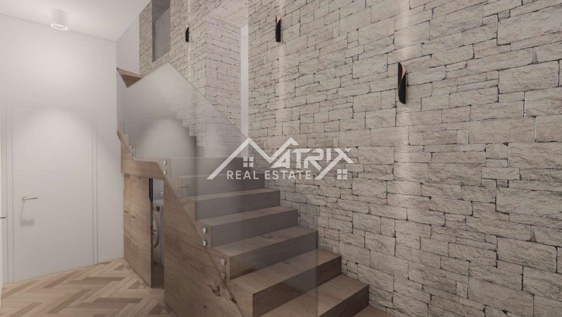 Buj okolica– kamnita hiša s panoramskim razgledom, gradbenim dovoljenjem in projektom za prenovo