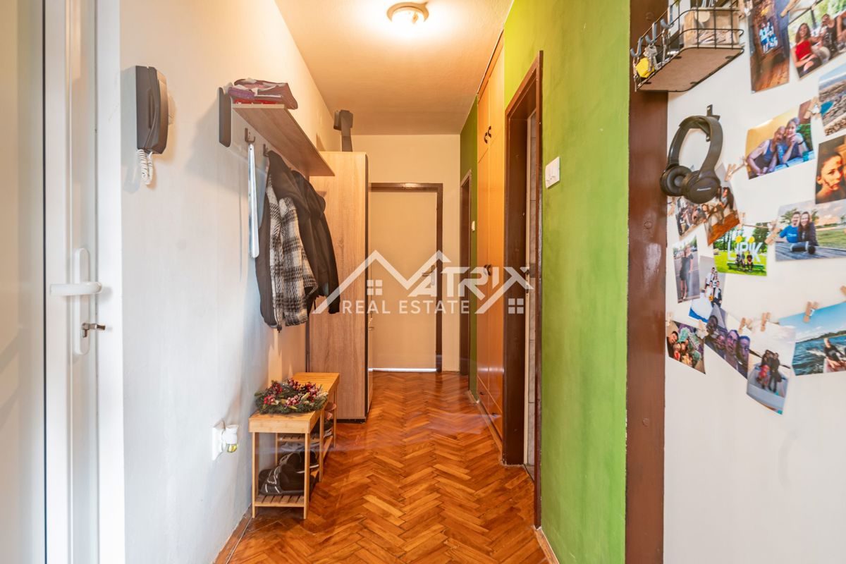 Stanovanje Osijek, 64m2