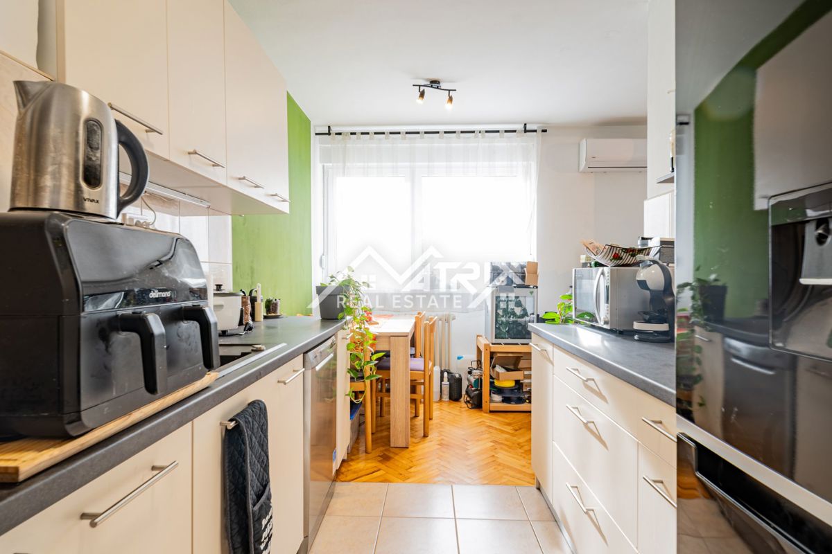 Stanovanje Osijek, 64m2