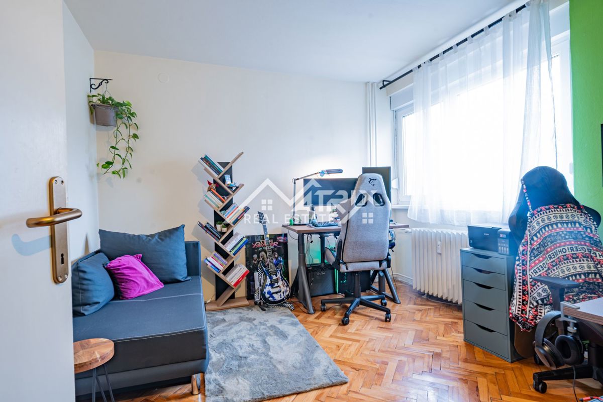 Stanovanje Osijek, 64m2