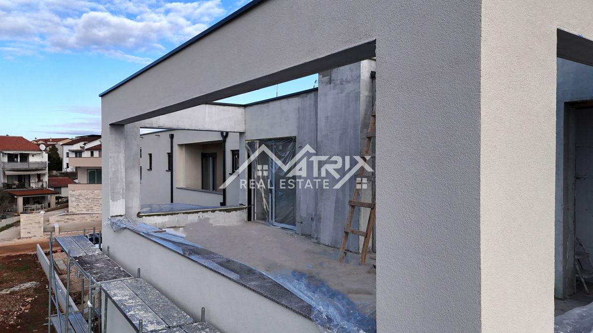 Poreč, penthouse 800 metrov od morja