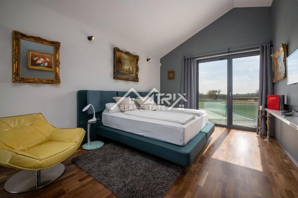 Okolica Poreča, moderna vila s 6 spalnicami