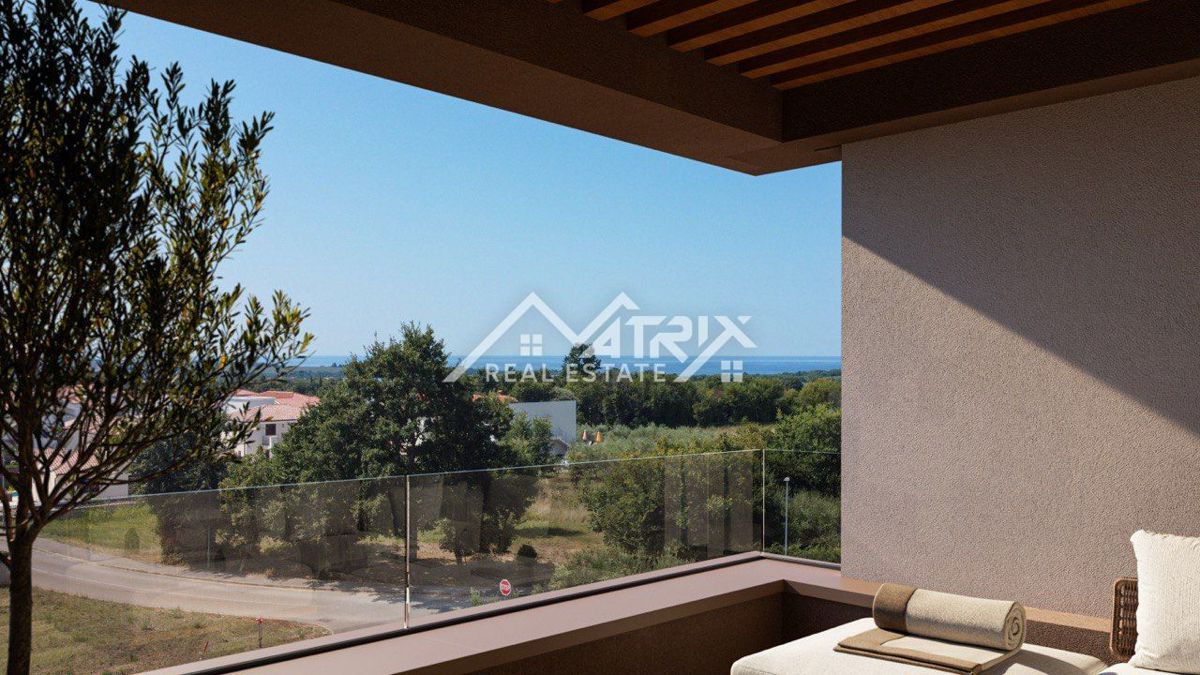 Poreč, Penthouse v stavbi z dvigalom in pogledom na morje