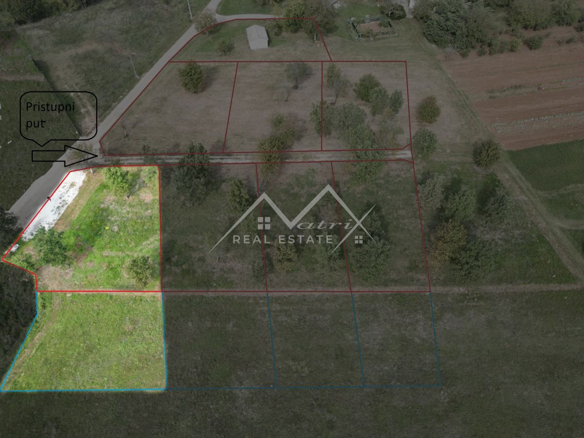 Zemljišče Poreč, 1.226m2