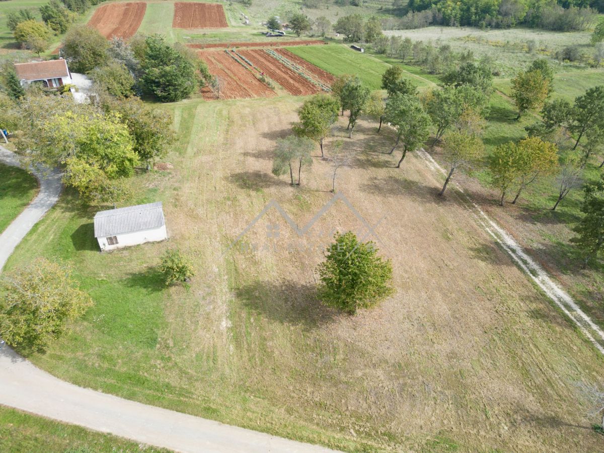 Zemljišče Poreč, 3.366m2