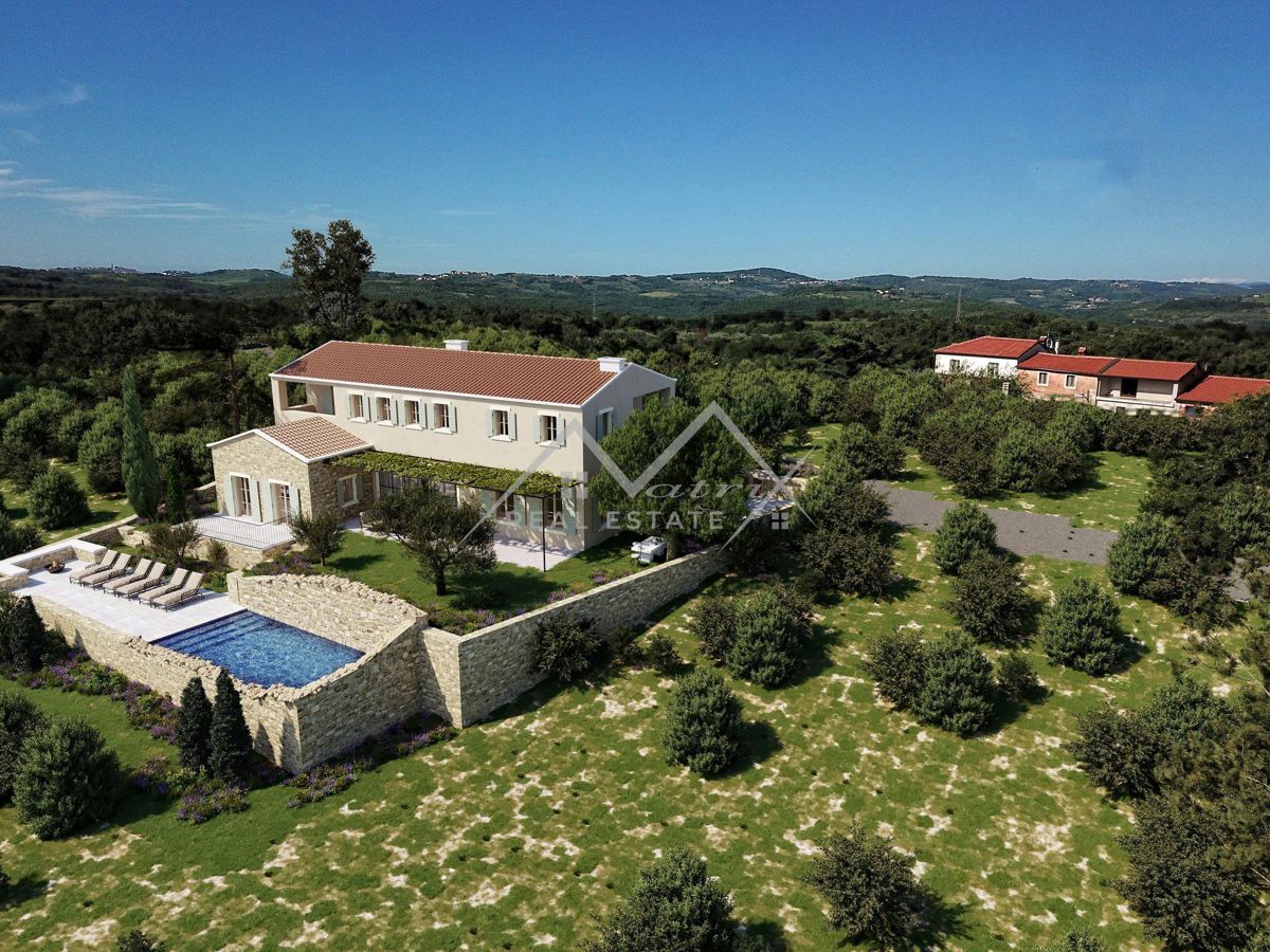 Novigrad okolica, čudovita kamnita vila