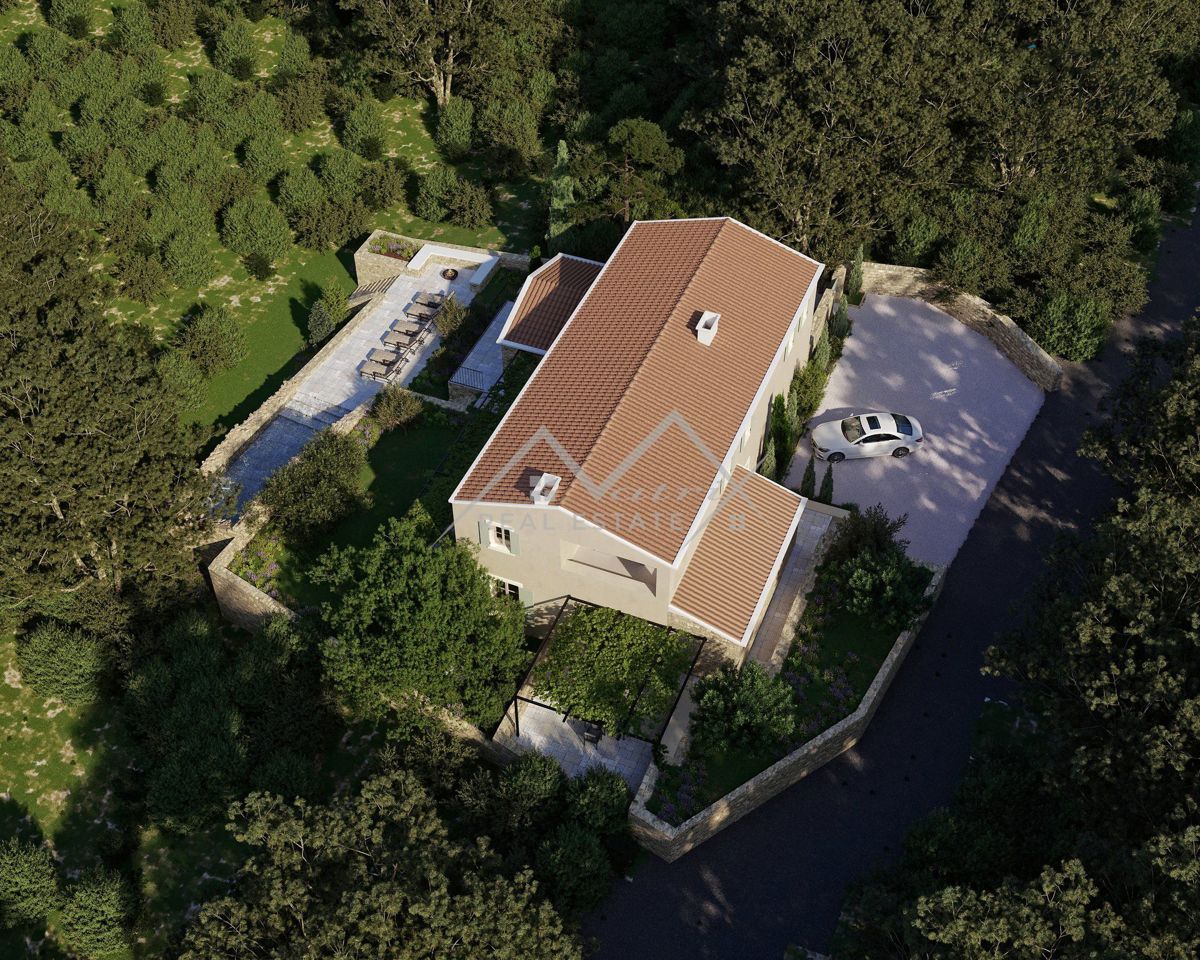 Novigrad okolica, čudovita kamnita vila