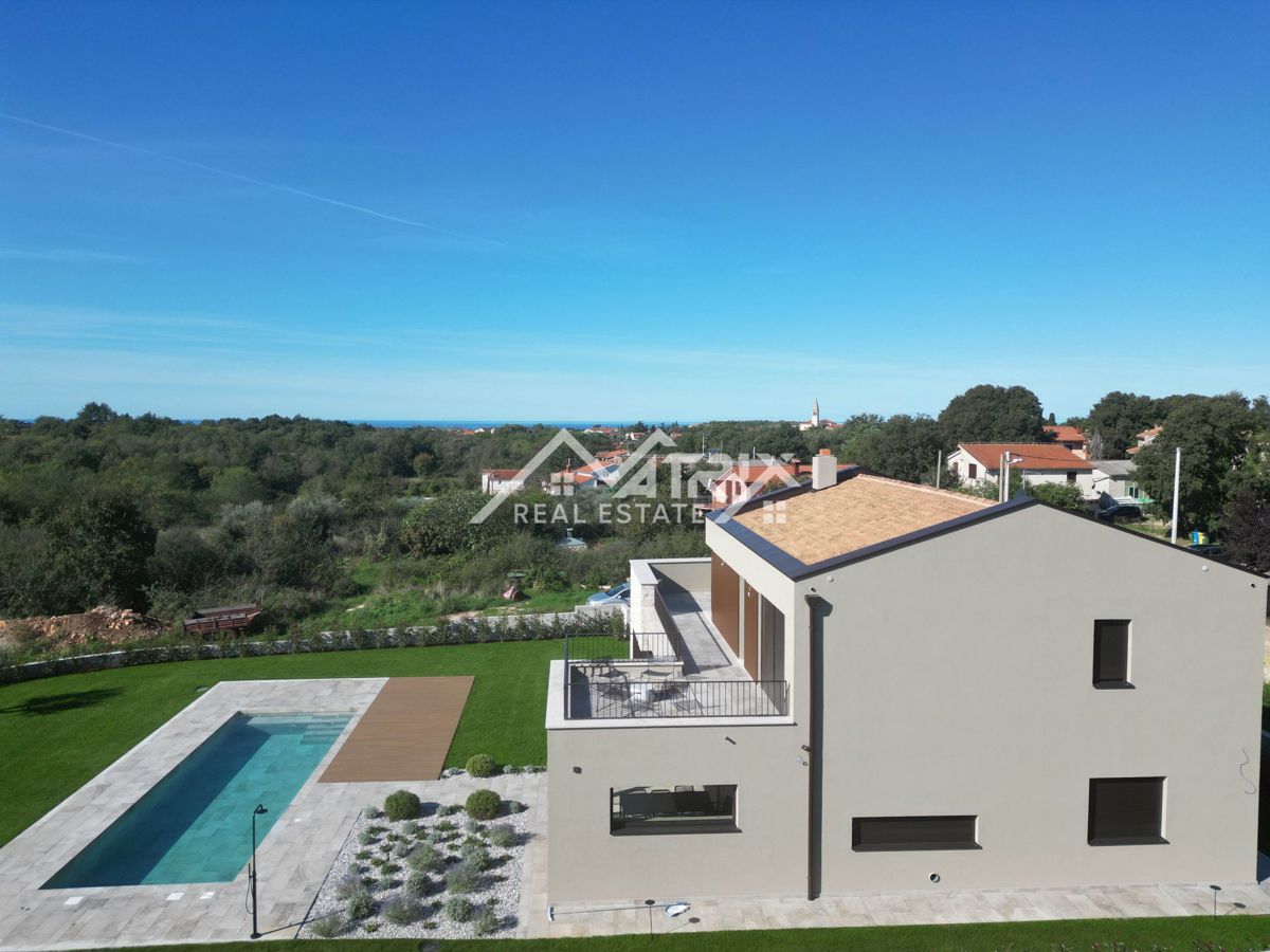 Poreč okolica, moderna stilizirana vila z velikim vrtom
