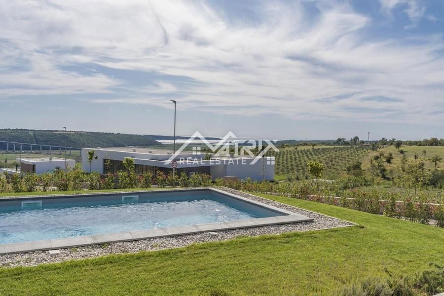 Novigrad, moderna vila s panoramskim razgledom na morje