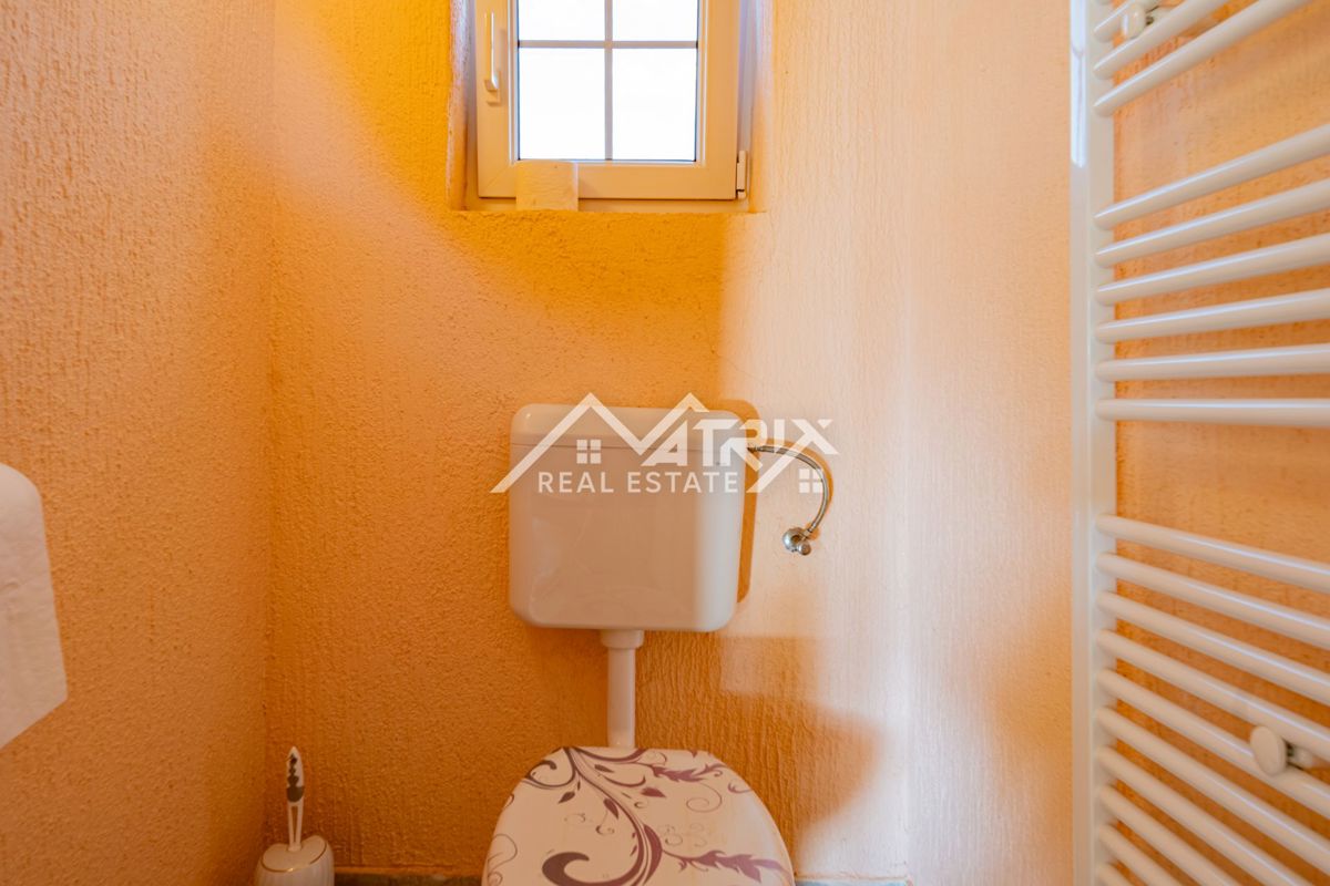 Hiša Beli Manastir, 160m2