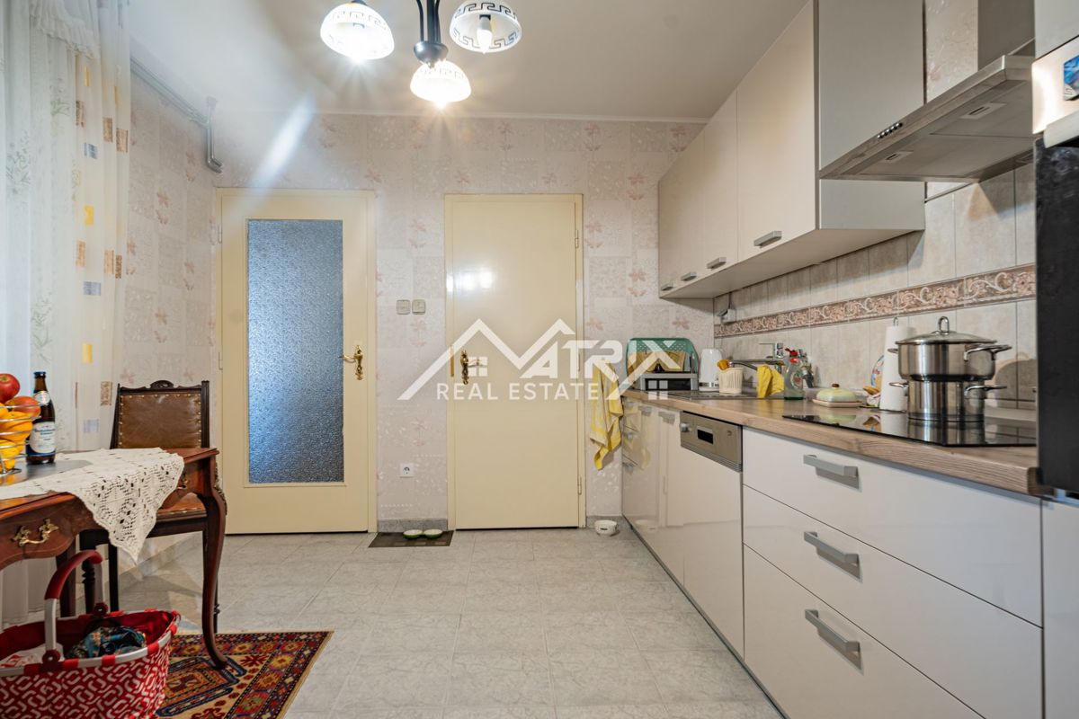 Hiša Beli Manastir, 160m2