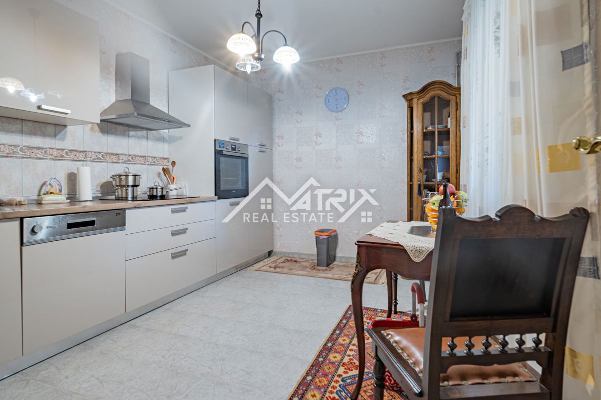 Hiša Beli Manastir, 160m2