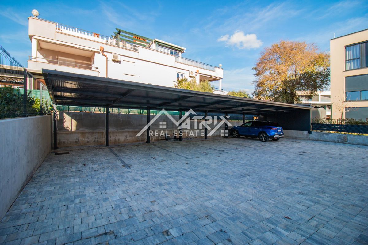 Novigrad Stanovanje z odprtim pogledom na morje! Novogradnja