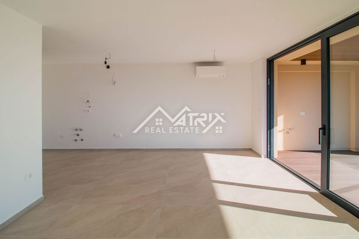 Novigrad Stanovanje z odprtim pogledom na morje! Novogradnja