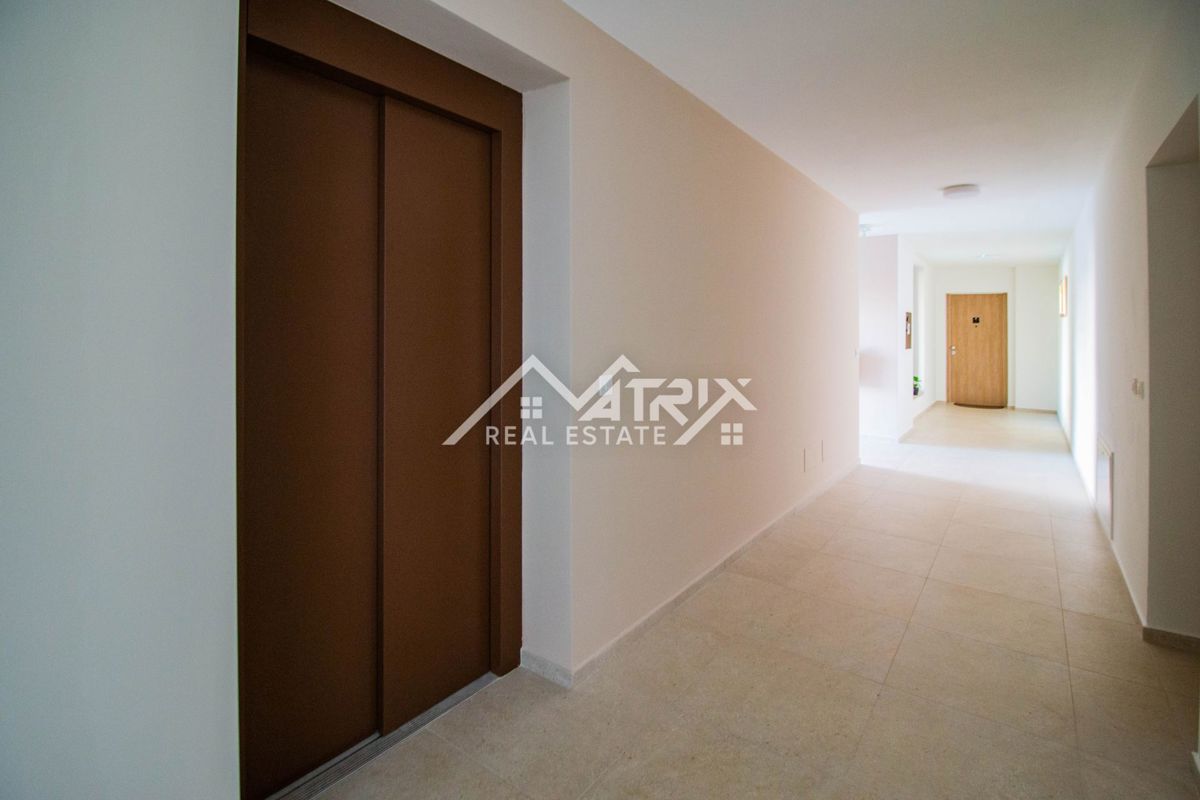 Novigrad Stanovanje z odprtim pogledom na morje! Novogradnja