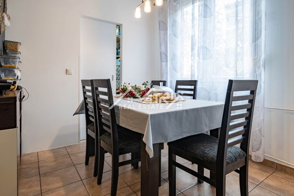 Stanovanje Osijek, 79,58m2