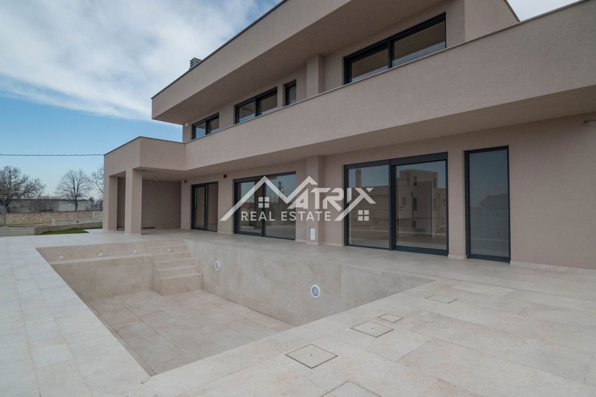 Poreč okolica, luksuzna hiša z bazenom