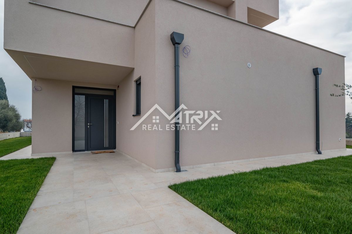 Poreč okolica, luksuzna hiša z bazenom