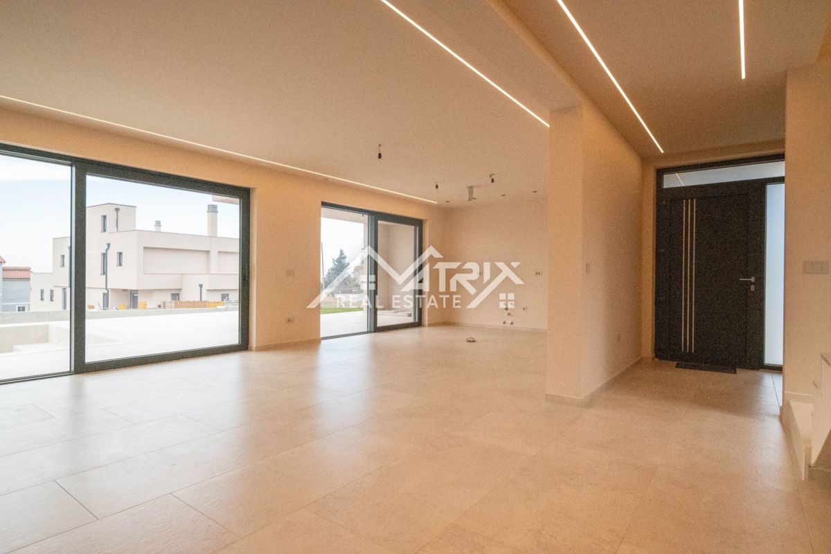 Poreč okolica, luksuzna hiša z bazenom