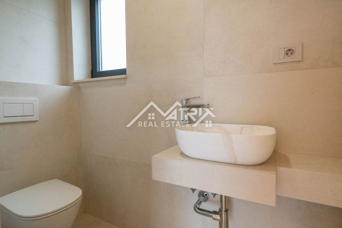 Poreč okolica, luksuzna hiša z bazenom